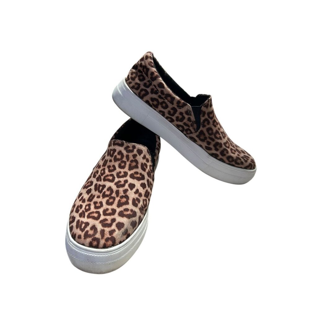 Soda Flat Shoes Slip On Loafers Women's 8 Sneakers Animal Leopard Print